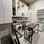Moderno Y Luminoso Departamento.