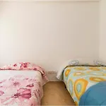 Habitacion En Vista Alegre A 20 Minutos Del Centro