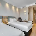 Holiday Inn Express - Madrid - Airport By Ihg