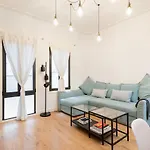 1 Bedroom 1 Bathroom Furnished - Malasana - Cozy & Modern - Mintystay
