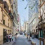 For You Rentals Elegante Y Bonito Apartamento Temporal En El Corazon De Madrid Inf1C