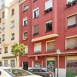 1 Bedroom 1 Bathroom Furnished - Malasana - Cozy & Modern - Mintystay