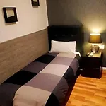 Single Rooms