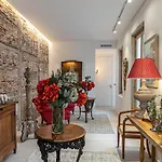 Queens House Chueca