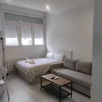 Lopez De Hoyos Apartments