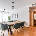 Apartamento En Gran Via Para 6 Personas