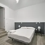 Nunez De Arce Habitaciones