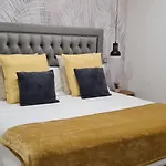 Apartamentos Cava Baja