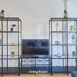 Calle De Tetuan Apartment