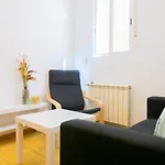 For You Rentals Encantadora Vivienda Temporal De 3 Habitaciones En Madrid Ame49