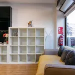 Homeabout Madrid Rio Apartment