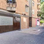Homeabout Madrid Rio Apartment