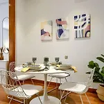 Central Flat In The Best Location-Comen-2-De