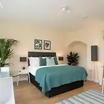 Maria Moderno Apartamento