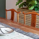 Gara - Beautiful Apartment In Fuencarral