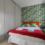 3 Bedrooms 2 Bathrooms Furnished - Salamanca - Elegant - Mintystay
