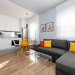 Bright Apartment- 1Bd 1Bth- Alonso Cano