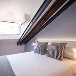 Malasaña Central Suites