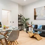 Atocha3 Superb Location - 4Bedrooms 2 Baths