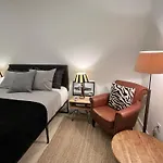 Puerta Del Sol House