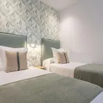 Spacious 2-Bedroom Apartment In Central Madrid Steps Away From Plaza Espana Conde Duque I