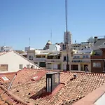 Diaphanous And Modern- 2Bd 2Bth- Plaza Espana
