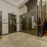 Modern Apt Para 6Pax En La Plaza De Tirso-Centro E1