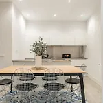 Lalatina II Calle Almendro 3Br 2Bh