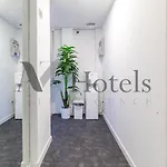 Ayz Ulises - Auto Check-In Property