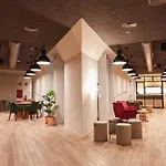 Latroupe Prado Hostel