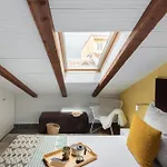Carretas Attics Apartments