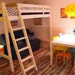 Cozy & Modern Apartments In Embajadores Area - Madrid Center