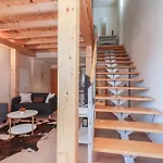 Bright Duplex Apartment For Families-Vicalv