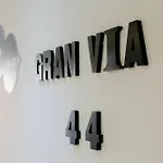 Hostal Gran Via 44