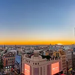 Hostal Gran Via 44
