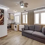 Apartamentos Estrecho