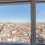 Homeclub Exclusive Flat At Madrid Tower