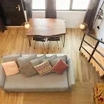 Modern And Cozy Flat In La Latina - 2 Double Beds