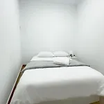 Cerca Del Centro Y Luminoso