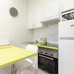 Ronda de Valencia Apartment