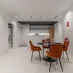 Canillas Apartments