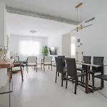 Modern Apartment-2Bedrooms 2Baths-Bernabeu