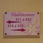 Hostal 4C Cuatro Caminos