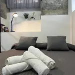 Estudio En Barrio De Las Letras