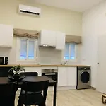 Modern Apartment III In Madrid
