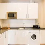 Acogedora Vivienda En Centro Madrid