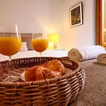 Chiclavapies Center
