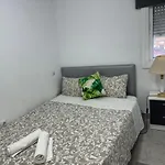 Apartamento Con Terraza Cerca Al Aeropuerto
