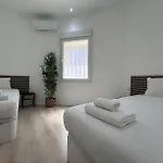 Large Apartment In Madrid - Boto