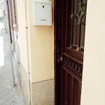 Aparta Acogedor A